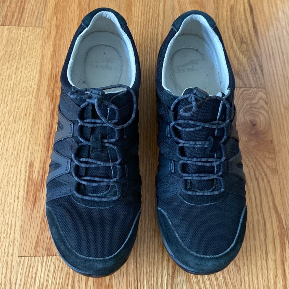 Dansko “Henriette” Sneaker